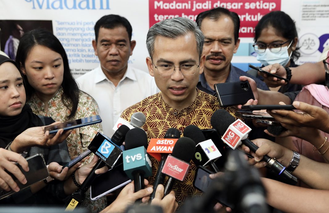 法米：包括内政部过滤名单 检讨海外艺人演出指南