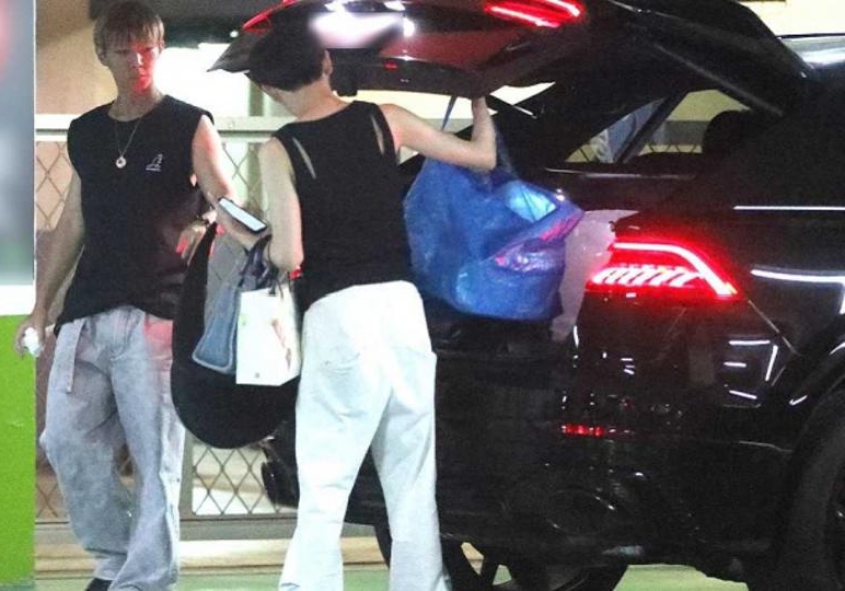 炎亚纶陷丑闻后露面 阿本相伴警戒四周