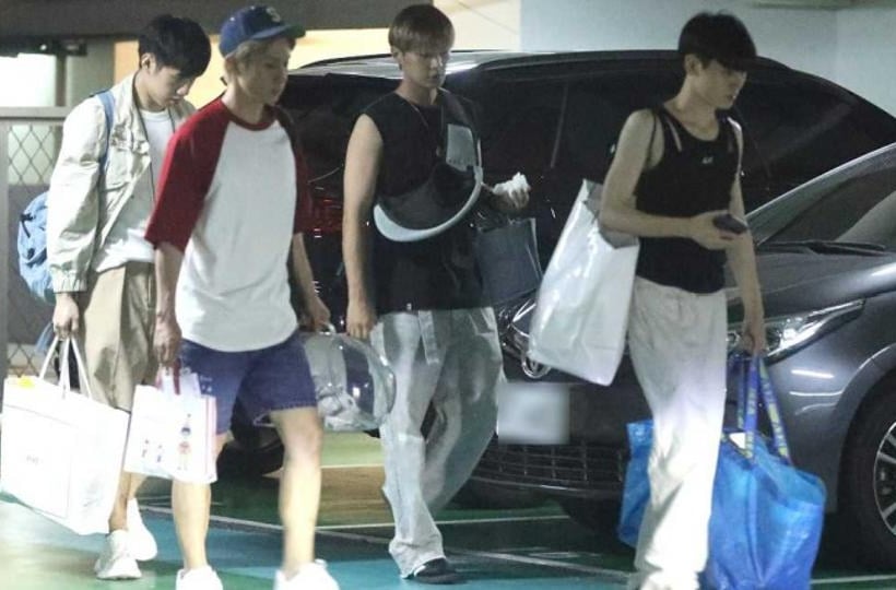 炎亚纶陷丑闻后露面 阿本相伴警戒四周