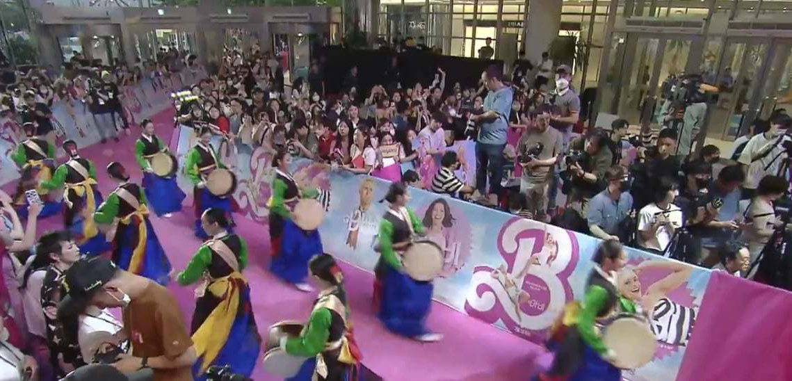 玛格罗比韩国宣传电影 “惊喜嘉宾”1举动被骂爆