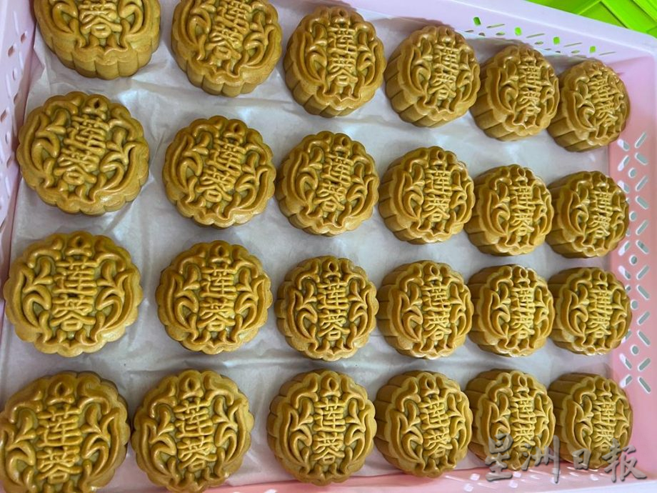 白糖入口原料价升 月饼喊涨10%