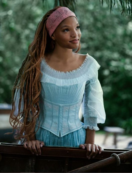 白雪公主没肤如雪被批 小美人鱼发声相挺