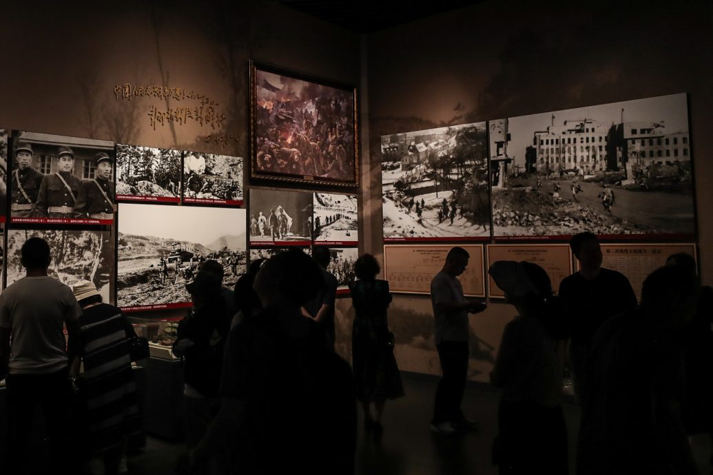 看世界/抗美援朝结束70年 丹东现参观热潮