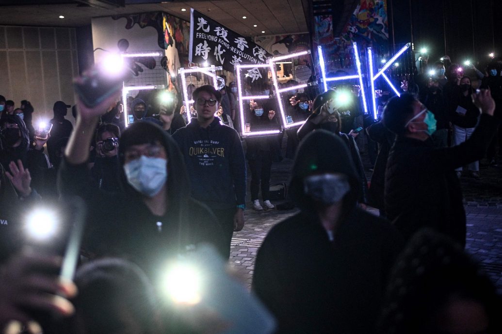 看世界/港府欲禁播反送中歌曲愿荣光归香港 高等法院拒批禁制令