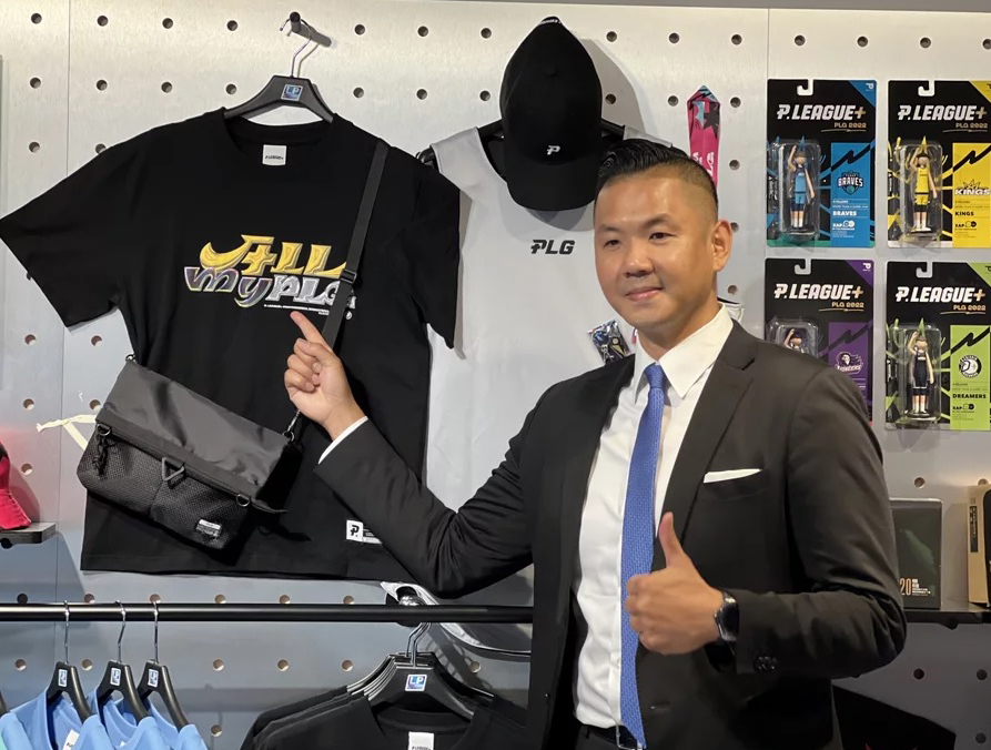 范范护夫声明被爆是黑人代写？ 友人出面揭3疑点