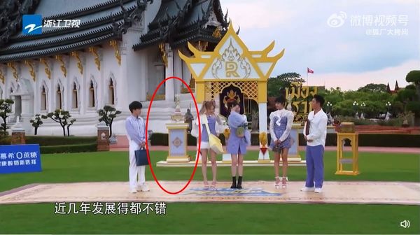 蔡徐坤画面无痕迹消失 《奔跑吧》收视率破1