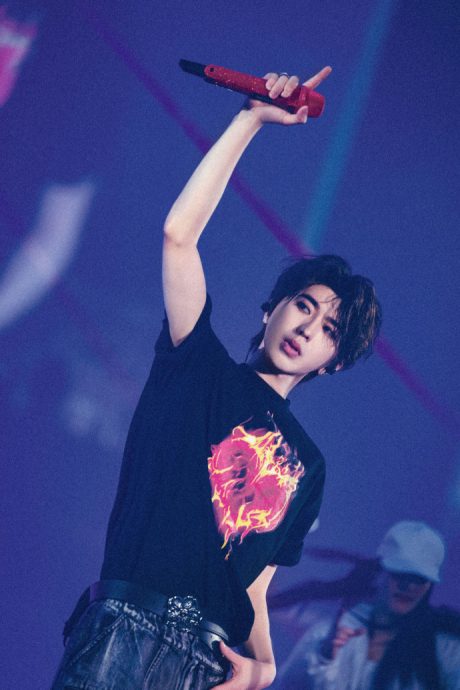 蔡徐坤陷逼女堕胎丑闻 中国官媒全面封杀