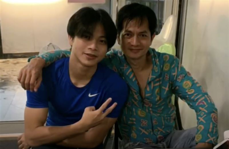 被男模控泡汤伸魔爪 《戏说台湾》男星怒斥:想红想疯了