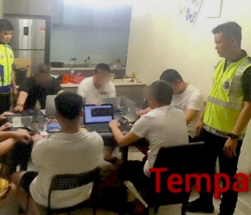 警破诈骗集团呼叫中心,捕10中国男子