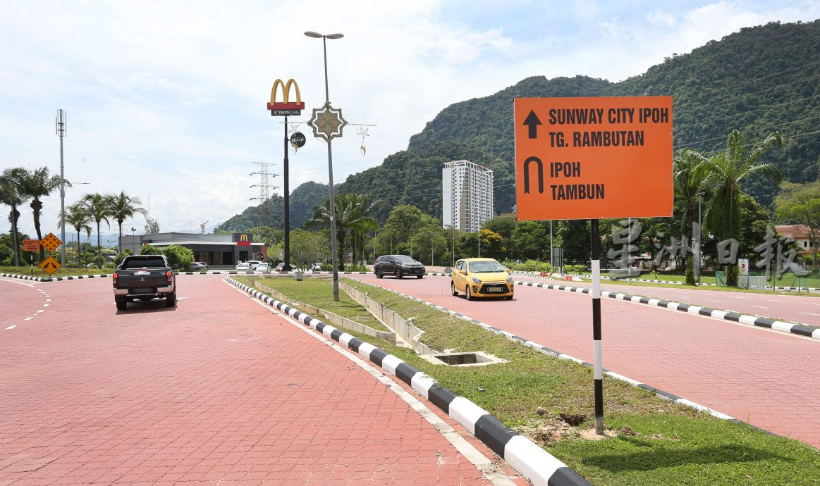 设交通圈3U型弯废5交通灯 打扪路工程料9月完成