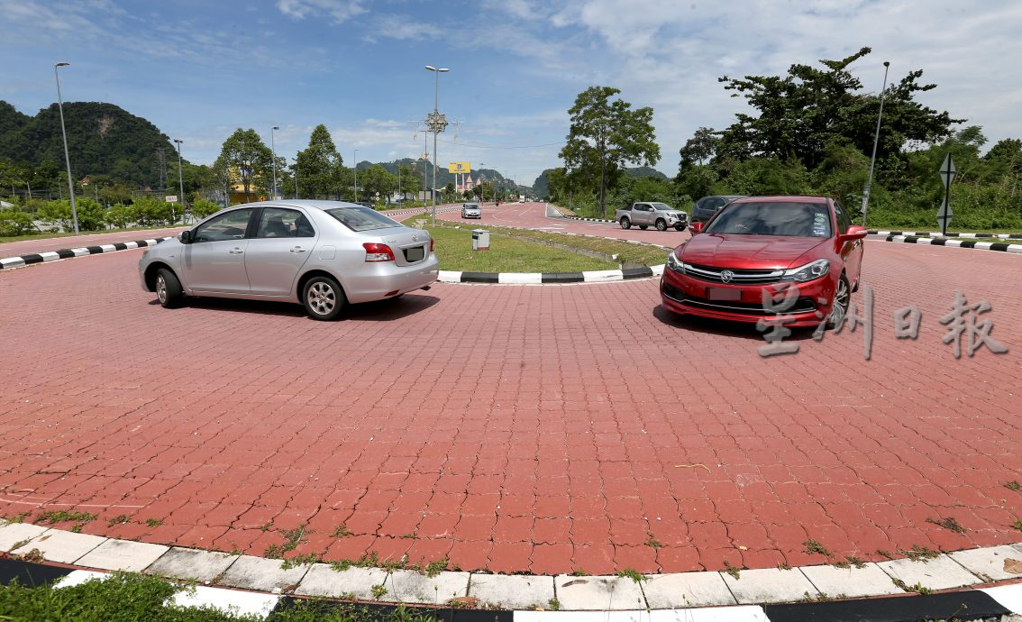 设交通圈3U型弯废5交通灯 打扪路工程料9月完成