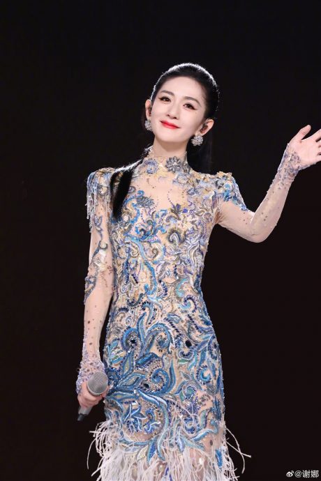  谢娜《乘风》泪崩致词疑踩雷 播出画面遭删