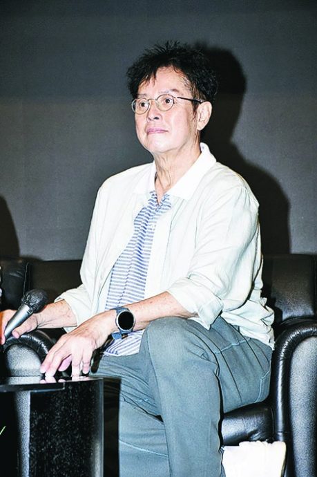 谭咏麟病愈暴瘦声沙哑 被锺镇涛爆曾与陈友打架