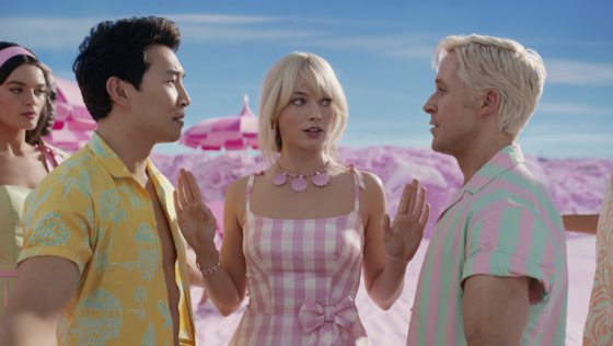 费比安／《Barbie》粉红芭比的女性主义