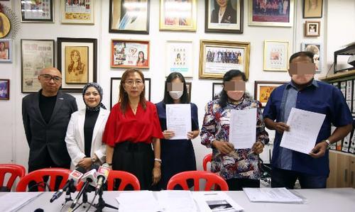 进度慢 催付款 玩失踪 2人网上找装修被骗25万及30万