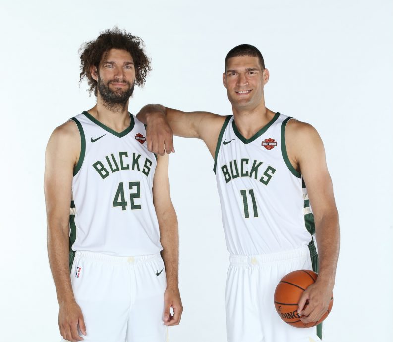 送出5年最高12亿顶级合约 木狼成功留住爱华德