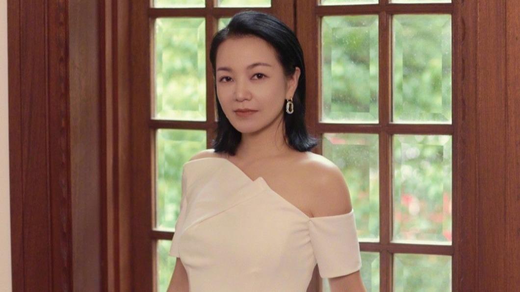 遭黄子佼点名吸毒 阿雅怒甩验毒报告自证