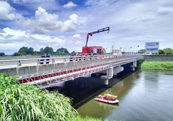 长照悲歌 老夫妇跳河轻生