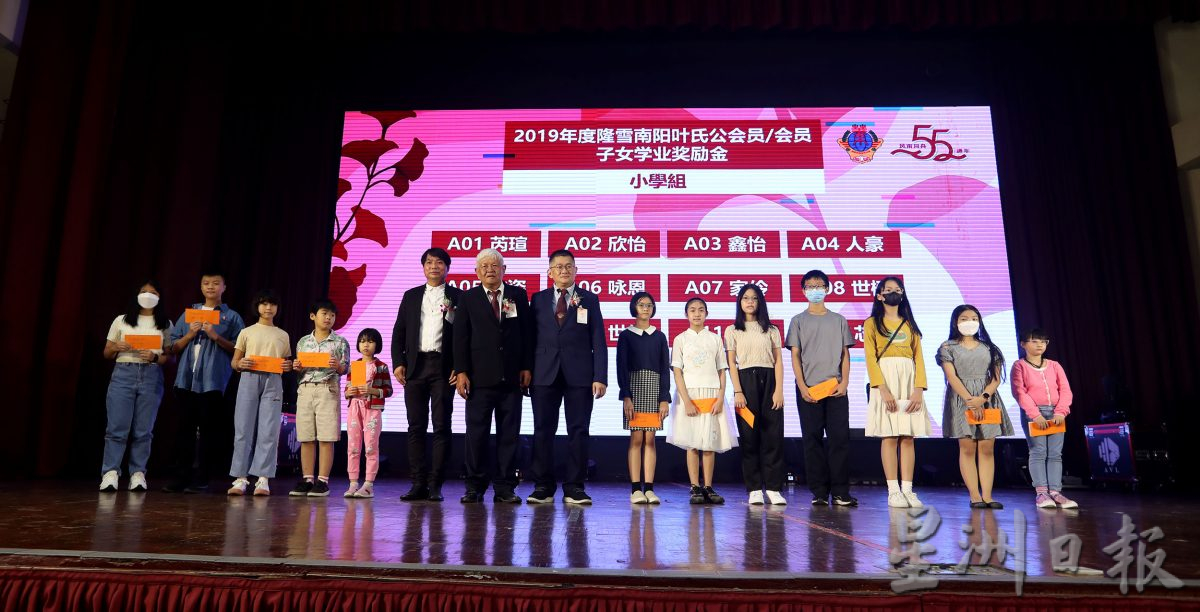 陈国伟:玩弄种族课题不可取 用选票教训极端政客