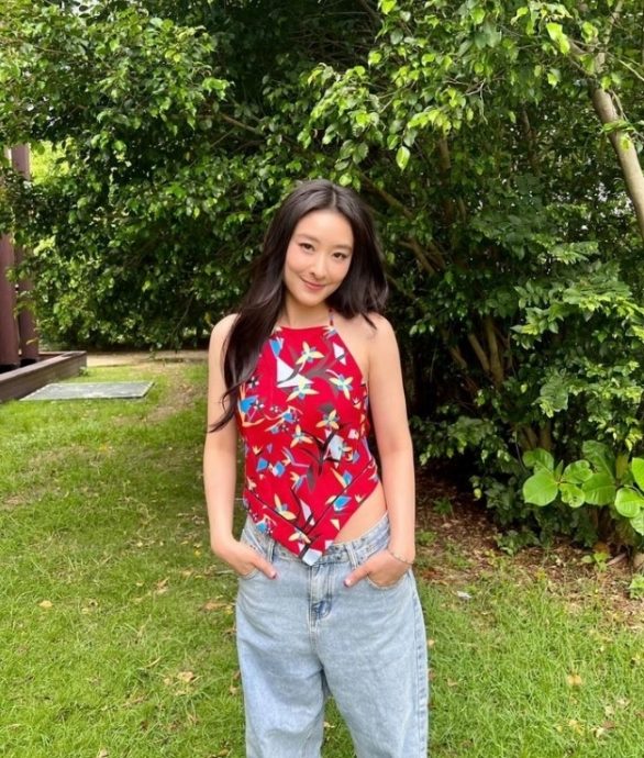 陈滢王敏奕大马开工 泳池健身房泄芳踪