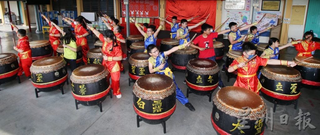 霹:21日见报/封底主文/十八般武艺 | 二十四节令鼓 马来西亚文化传统之光