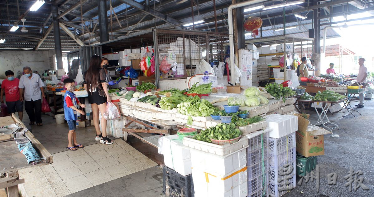 霹:封面主文/改善供水量增灯光 布先巴刹需35万提升