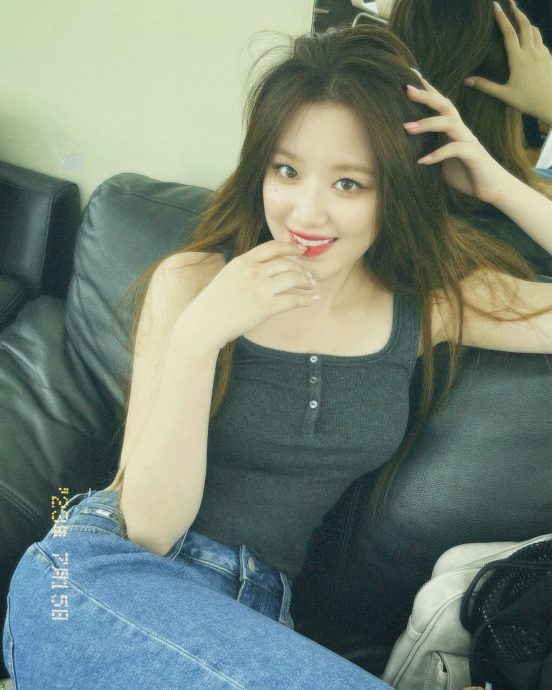 韩女偶像拒冰桶挑战改捐款 遭要求加码泼水引争论