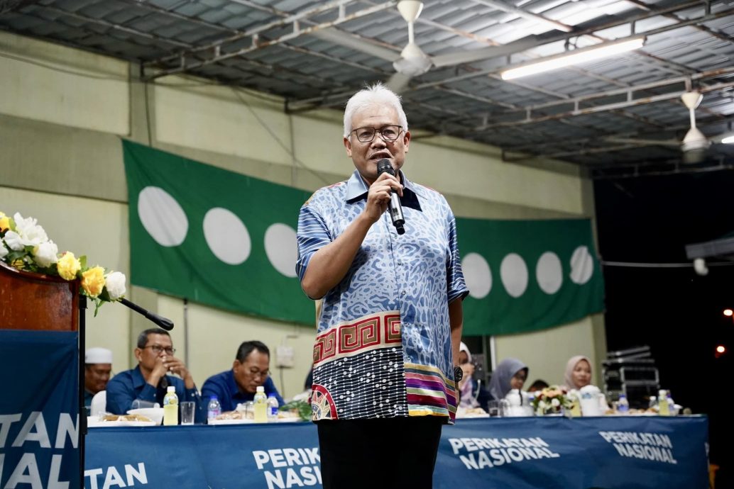 韩沙:沙努西犯小错3am被捕“The 1975没扣留 警方双重标准!”