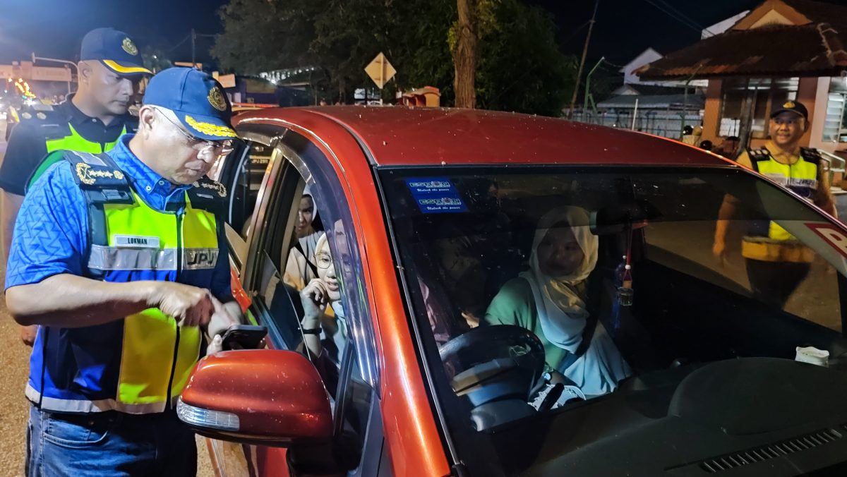 (全国版)交通局执法主任:12-35岁严缺交通安全意识,车祸死亡率居最!