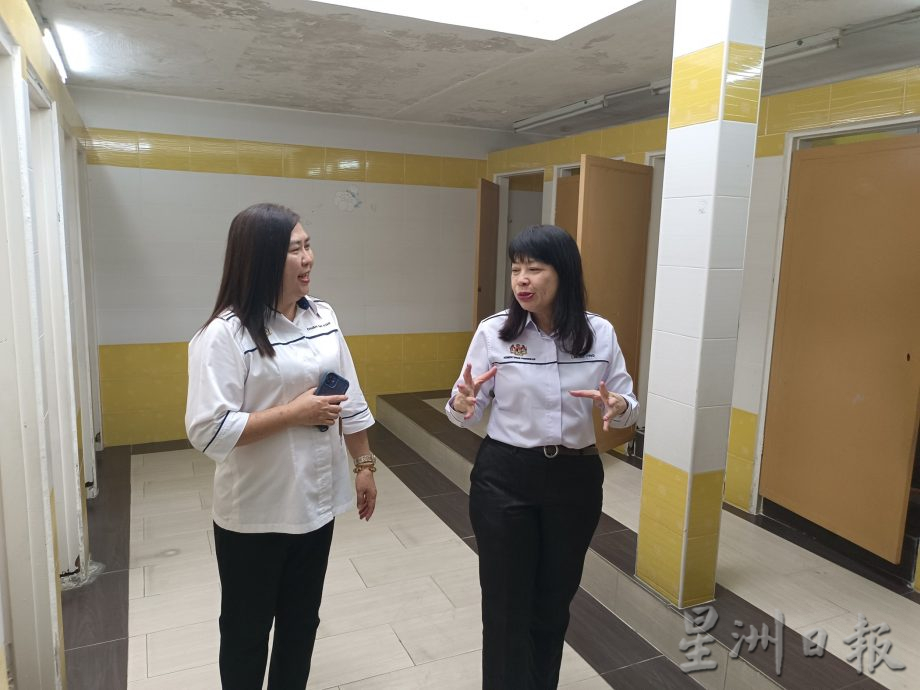 林慧英:统计华小教师的主修科目