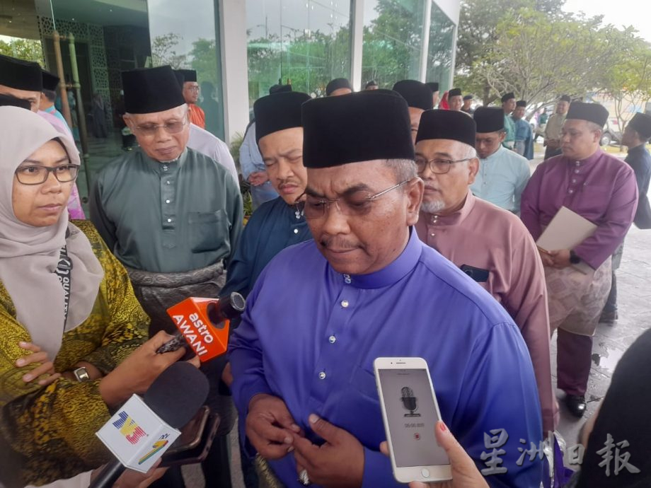 （全国）沙努西：10PM与警方WhatsApp保持联系 反驳警察总长指拒听电话