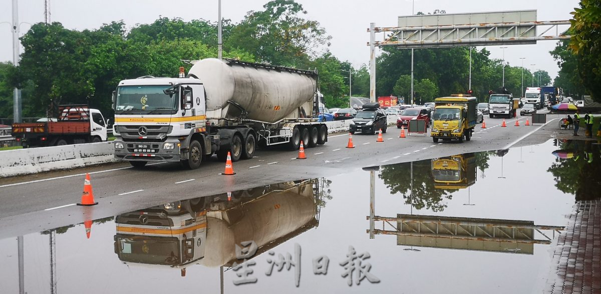 (古城封面副文)豪雨造成SPA大道金谷镇前闪电水灾引交通阻塞
