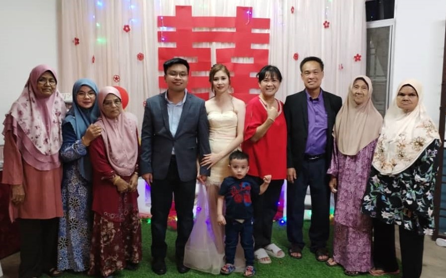 “甘榜一家亲”