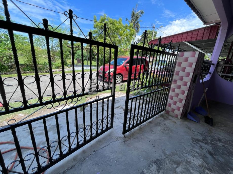 (古城第5版主文)清寒华裔获拨款重新修葺住家