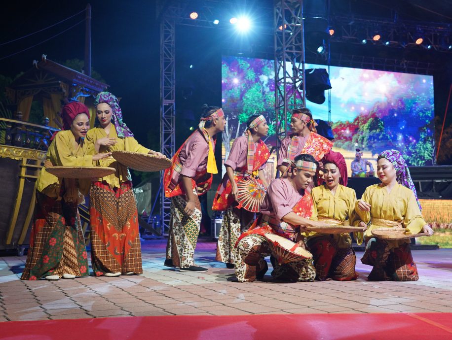 (古城第三版主文)沙丹:甲州分阶段修复历史遗产建筑