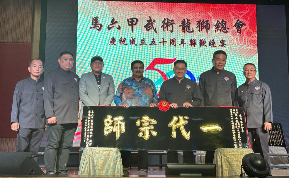 (古城第五版主文)山姆根:甲拟5年内提升31体育场地