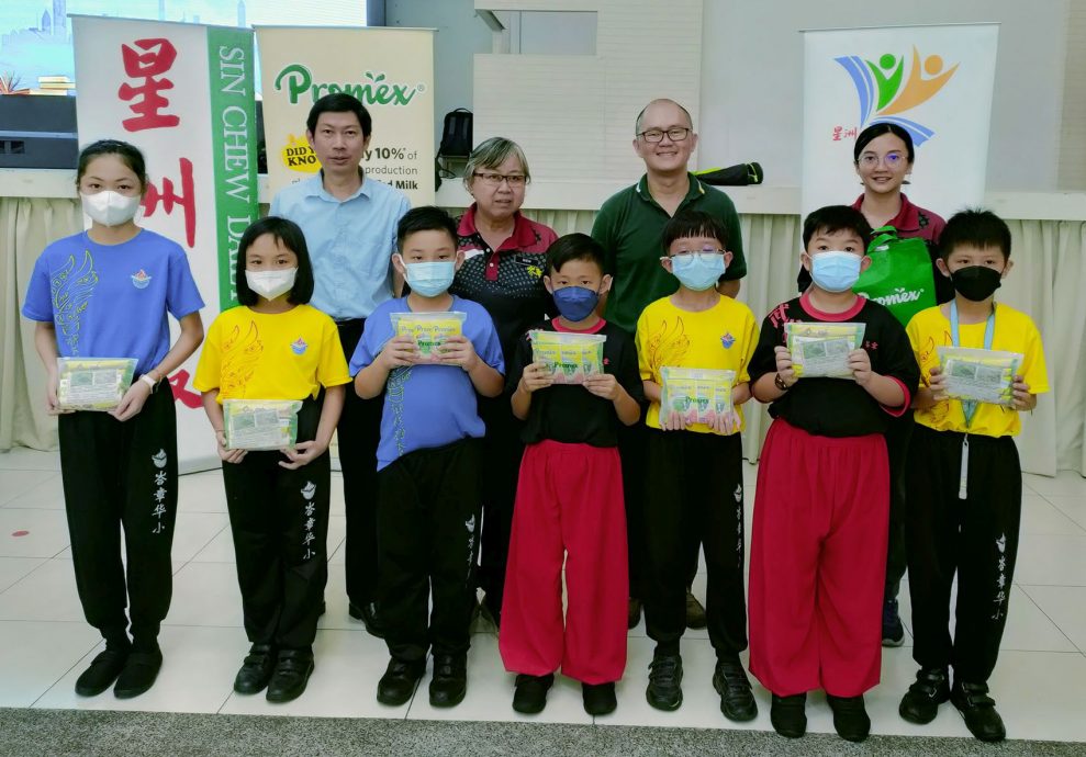 （古城第五版主文）星洲日报“学生阅报计划”系列活动