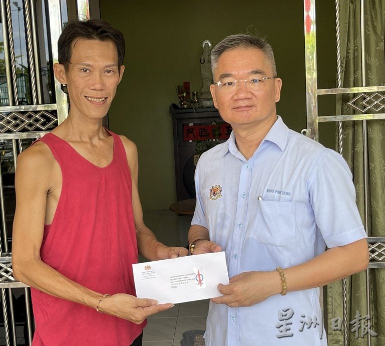 (古城第五版主文)父母中风 舞蹈学院归零·艺术工作者值夜班赚钱