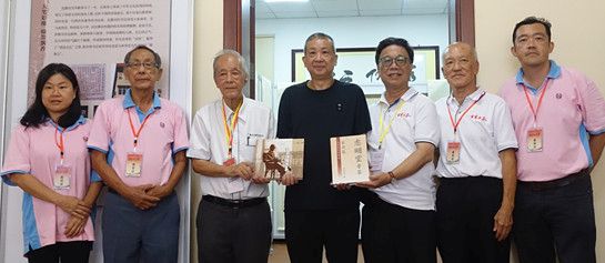 (古城第六版主文)马来西亚沈鸿柏家族事迹展