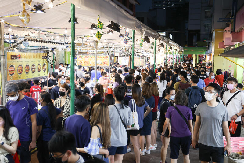 (已签发)柔:狮城二三事:狮城艺人回味夜市