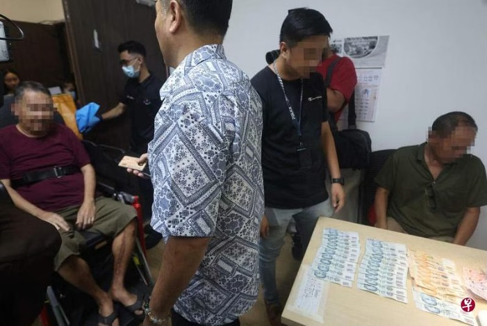 (已签发)柔:狮城二三事:狮城警方全岛扫荡捕504人 男子受惊吓送院