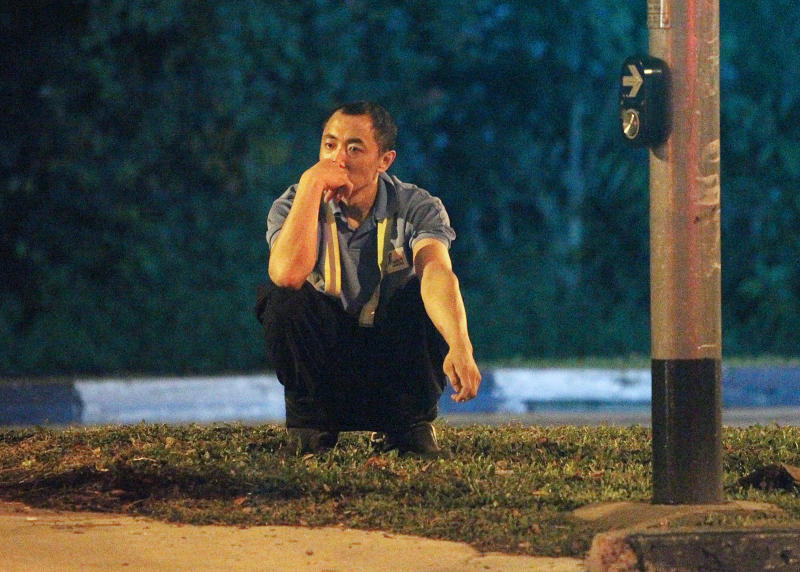 (已签发)柔:狮城二三事:罗里闯红灯酿1死2伤 右腿重伤动17次手术 女幼教老师 获赔逾55万新元