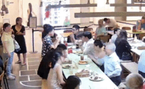 (已签发)柔:狮城二三事:餐馆老板申诉 接连2天被吃霸王餐