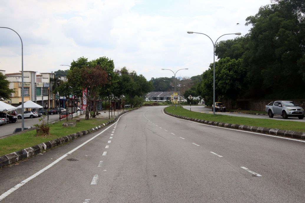 NS主文/亚沙再也出现飙车飙摩托,居民商家饱受困扰