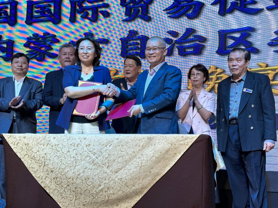 NS主文/森中总致力挖掘多领域发展潜能,今年已接待逾200海外企业家