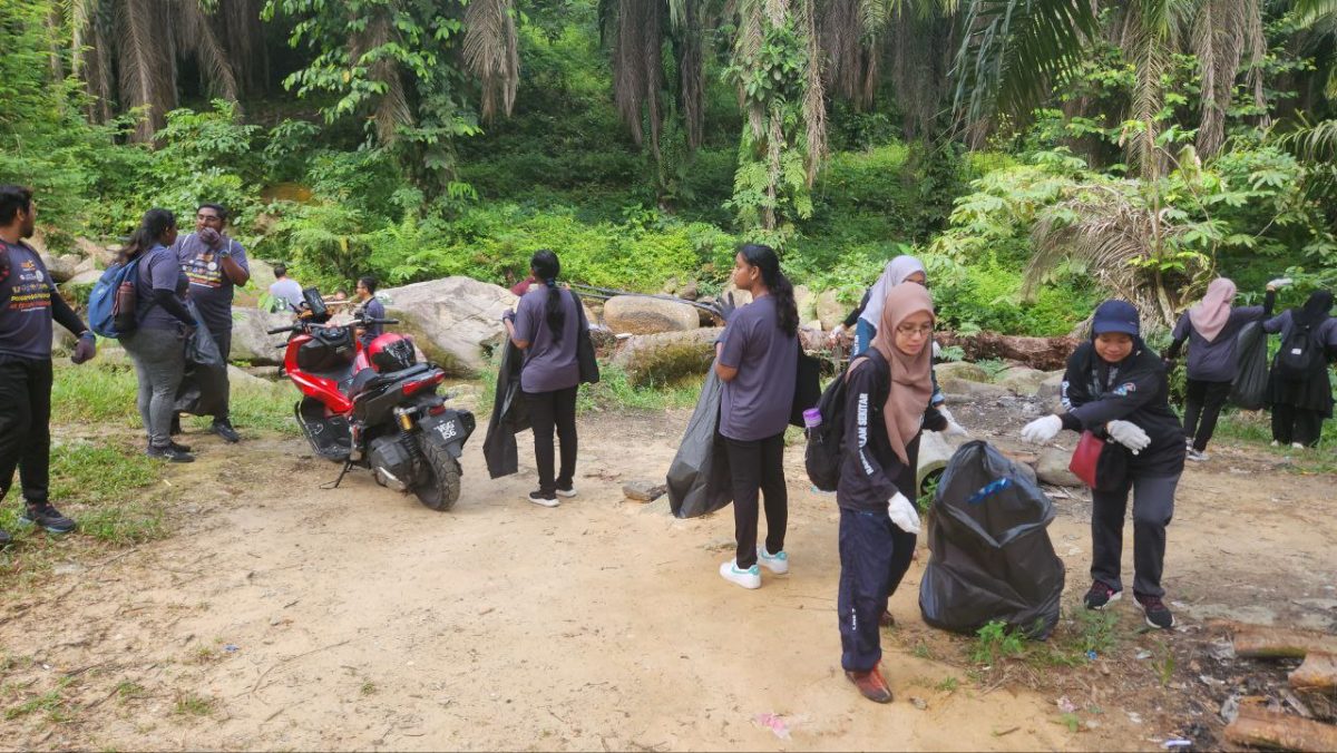 ns汝来：汝来PANTAS团队成立 协助处理灾后清理工作