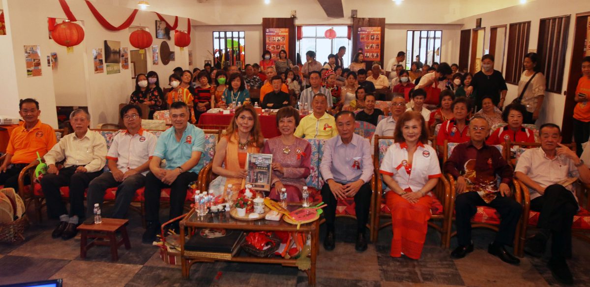 NS芙蓉:陈丽群:选民必用选票“拒绝绿色”