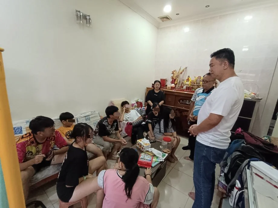NS马口:公众纷纷发挥爱心,捐助温凤玲一家