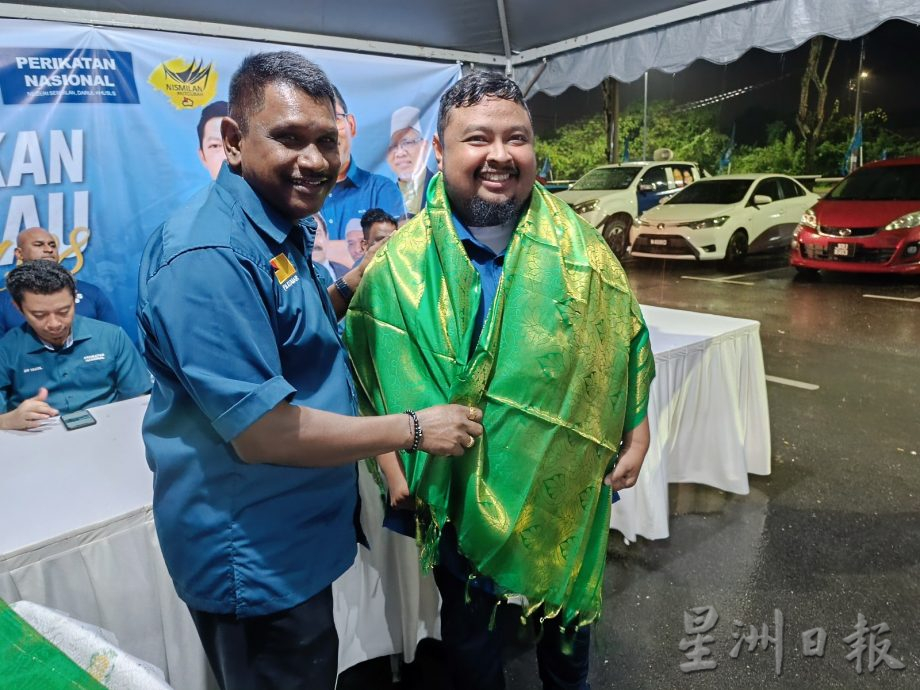 NS马口/伊党拥护者大会堂森州上阵3席