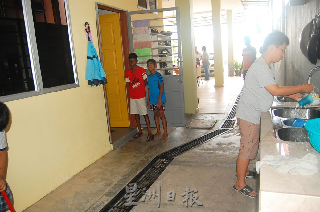 ns马口:孤儿院也喊支撑不住了